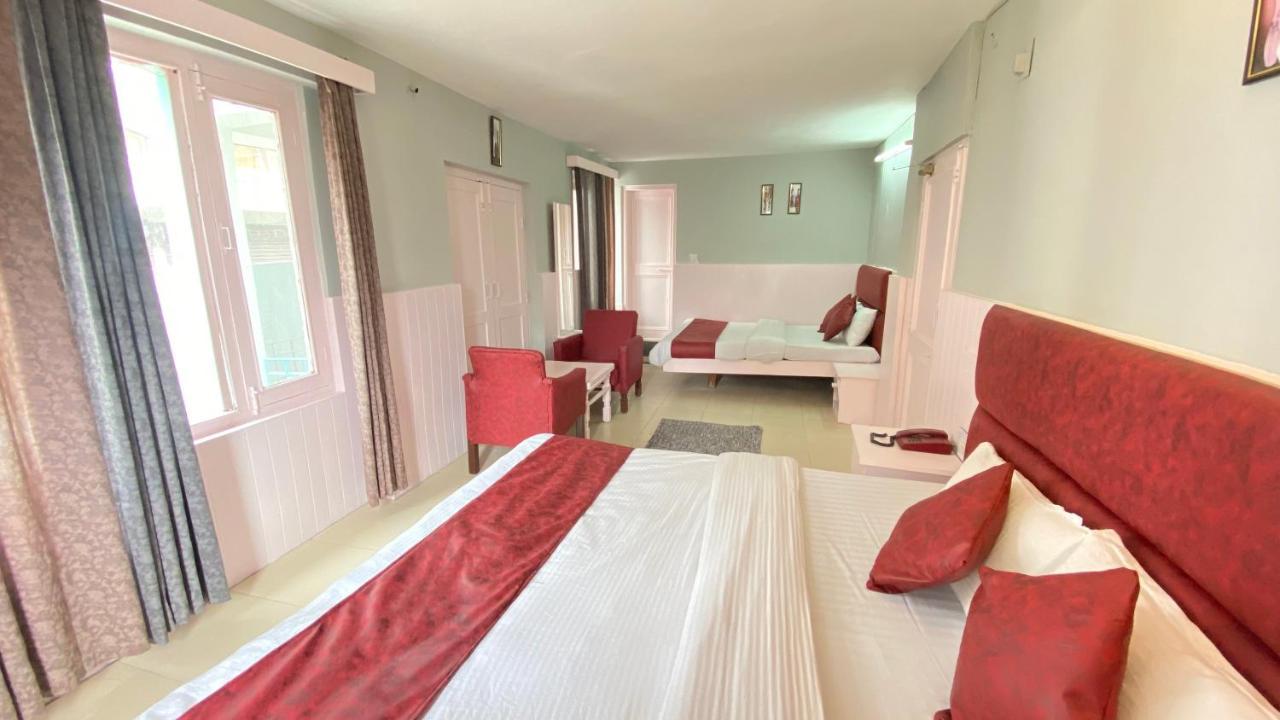 Hotel Meadows Manali Exteriör bild