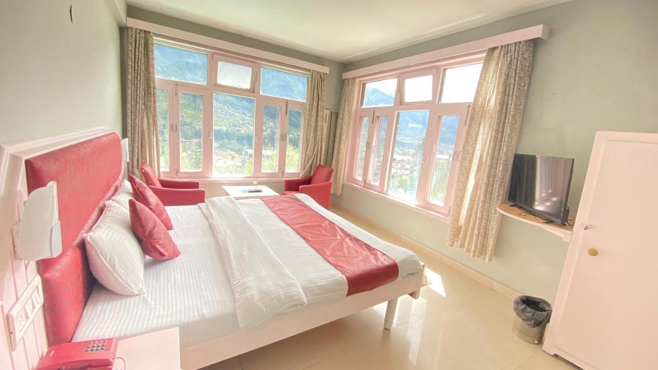 Hotel Meadows Manali Exteriör bild