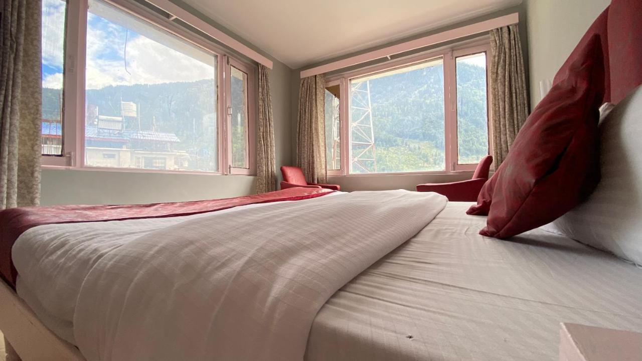 Hotel Meadows Manali Exteriör bild