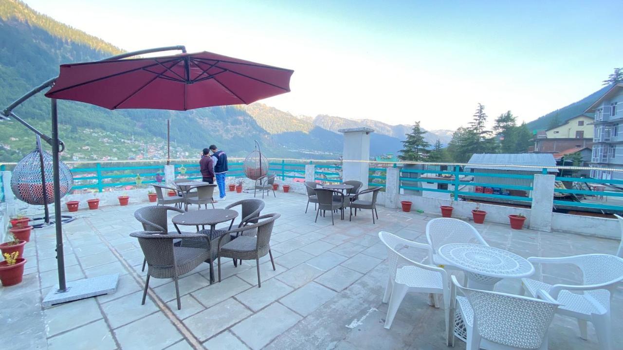 Hotel Meadows Manali Exteriör bild