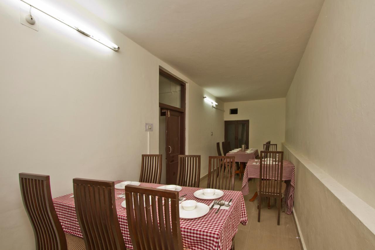 Hotel Meadows Manali Exteriör bild