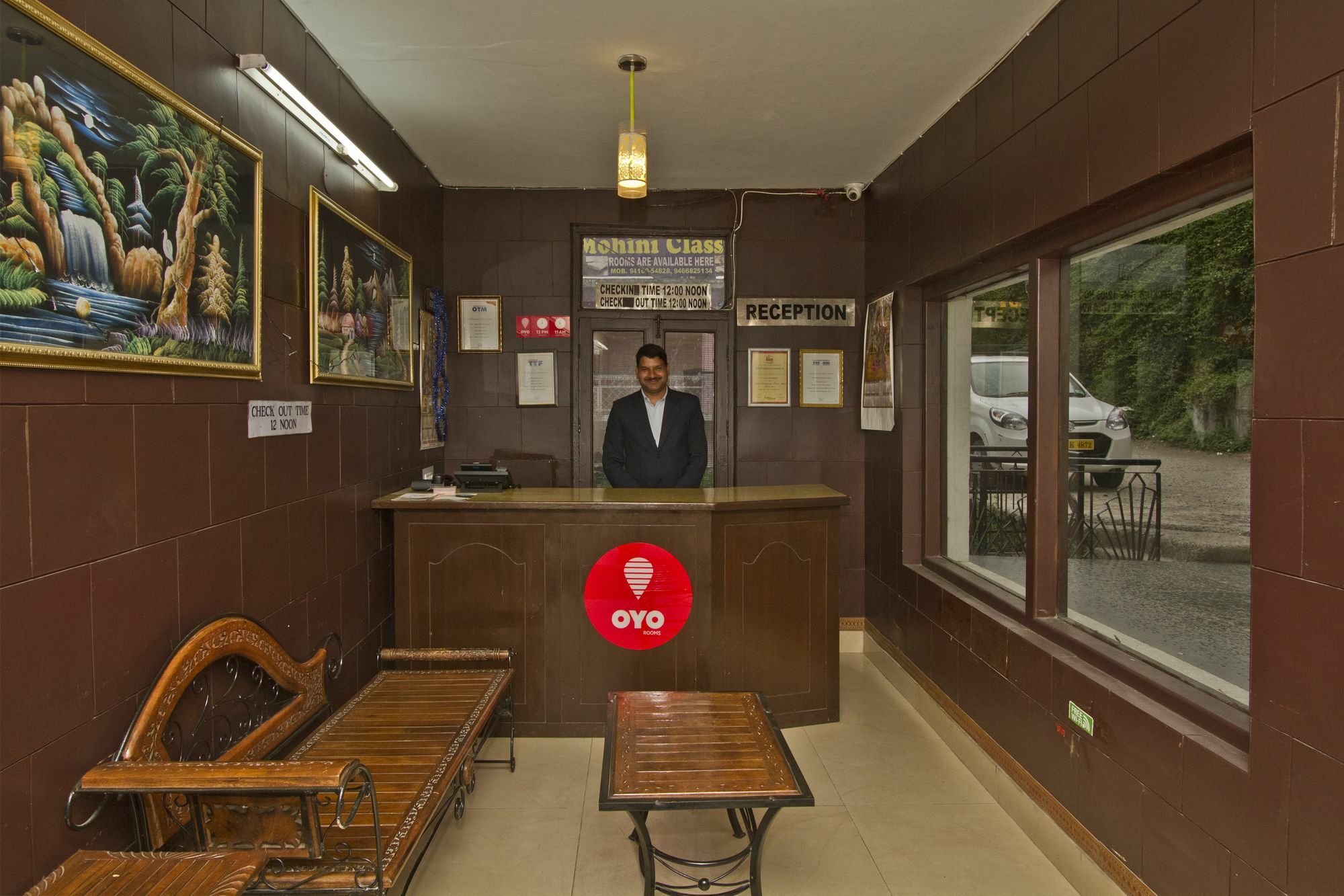 Hotel Meadows Manali Exteriör bild